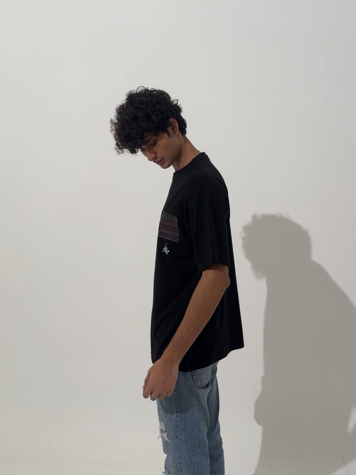 BLACK OVERSIZED PRINTED T-SHIRT